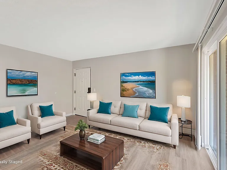 2455 Montana Ave #9 — Photo 2