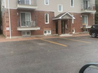 902 Notre Dame St #100, Russell, ON K0A1W1