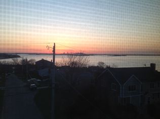 2 Meridian Ave, Hull, MA 02045