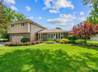 246 Thrasher St, Bloomingdale, IL 60108