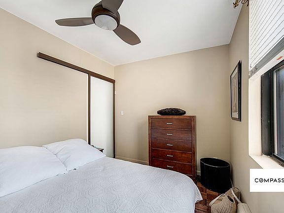 5th image of 340 W 55th St APT 11E
