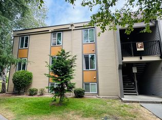 14620 NE 32nd St APT F17, Bellevue, WA 98007