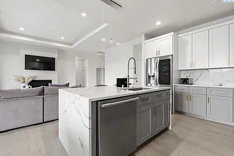 7811 Babine Dr — Photo 8