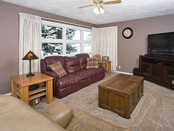4th image of 4444 Vaughn Ln