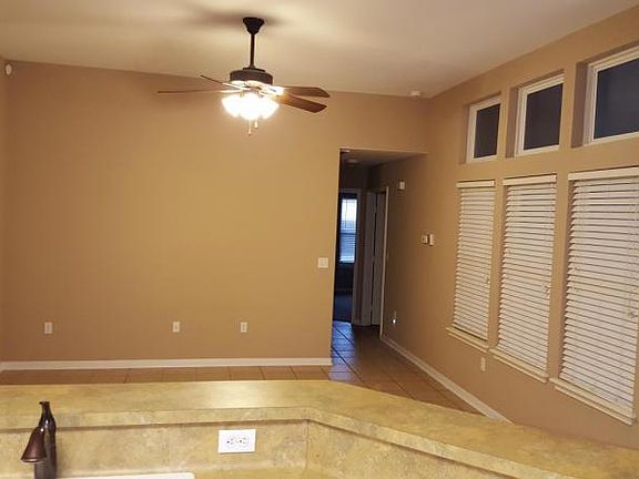 4th image of 6529 Peacock Dr