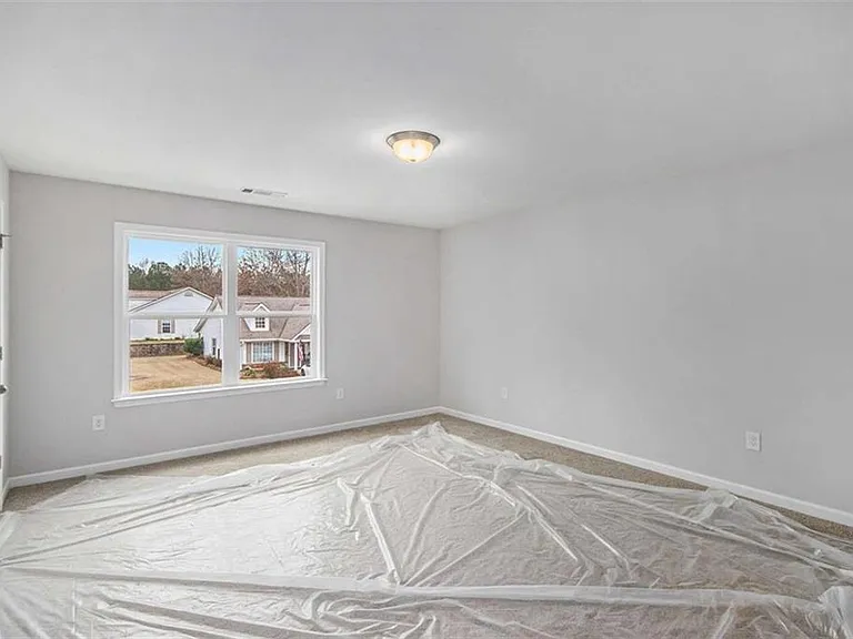 136 Crest Pointe — Photo 11
