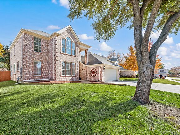 2nd image of 2716 Silver Maple Ct
