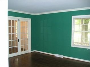 34 Isbell Ln, Greenville, SC 29607