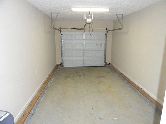 2nd image of 113 Boardwalk Way
