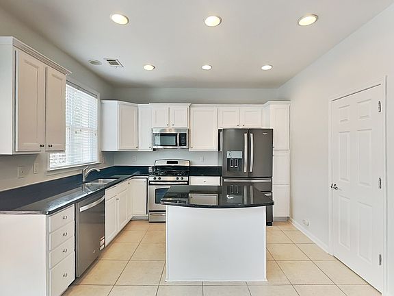 5th image of 2279 Millhaven St SE #18