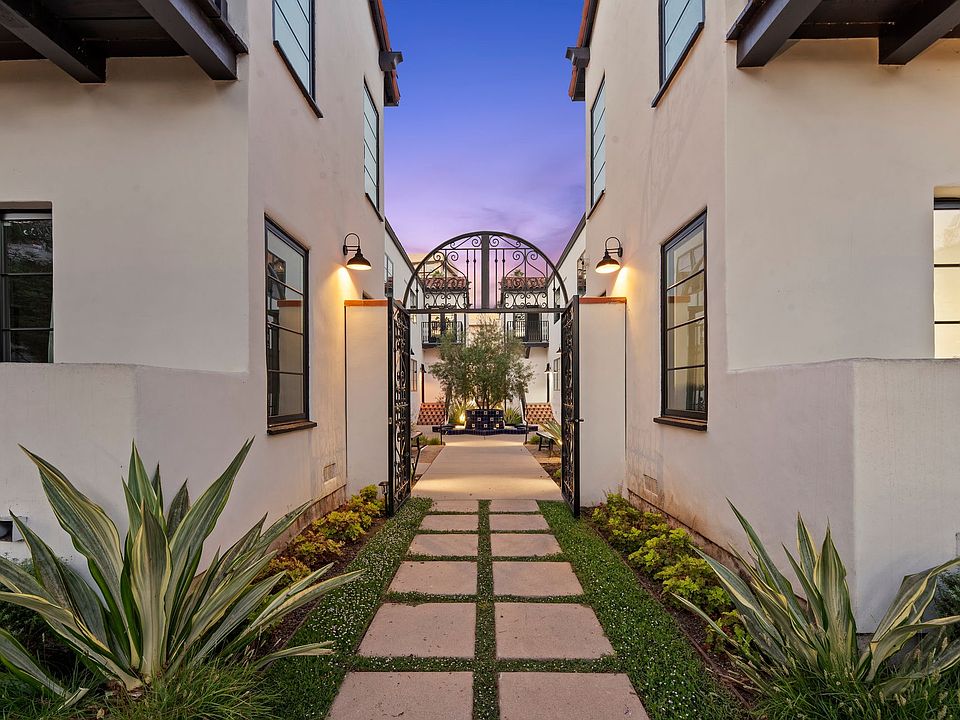 1st image of 332-336 N Oakhurst Dr #334-101