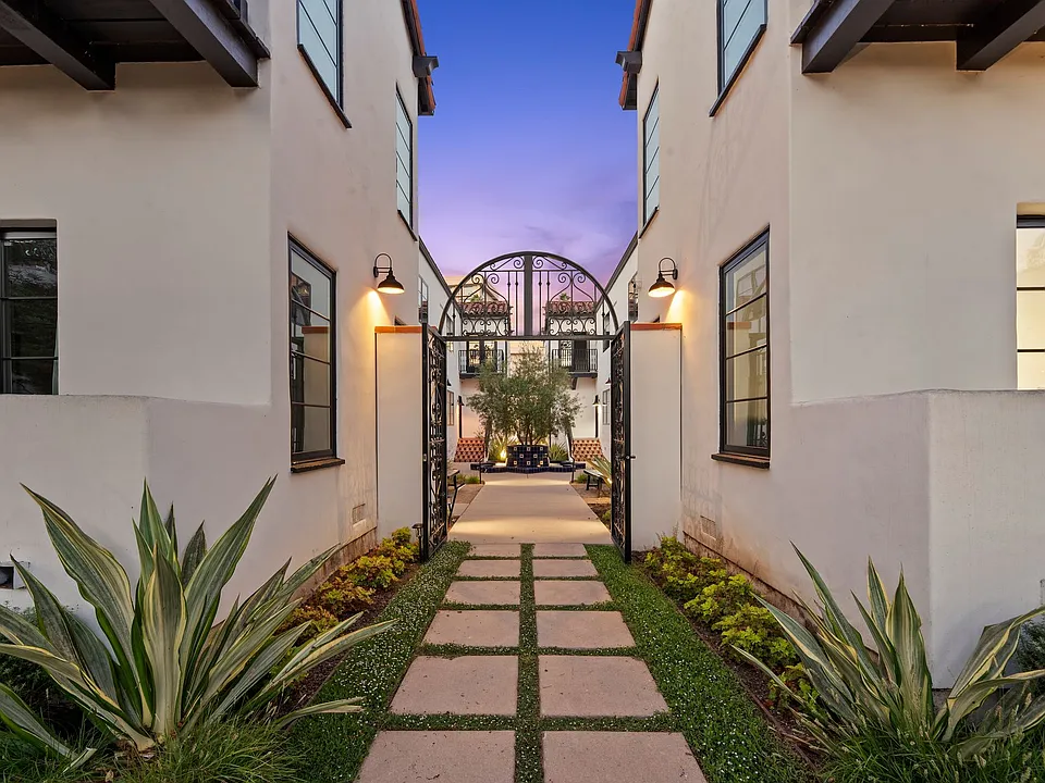 TALA Residences at Oakhurst
