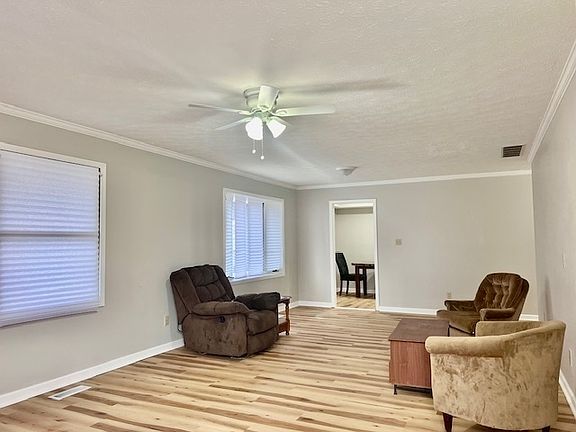 3rd image of 1129 Willow Springs Blvd #7