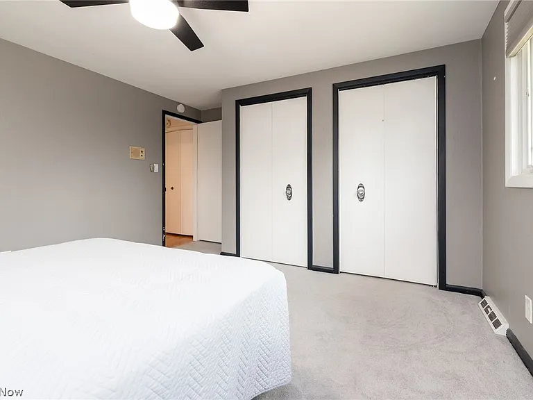 25150 Cardington Dr — Photo 34