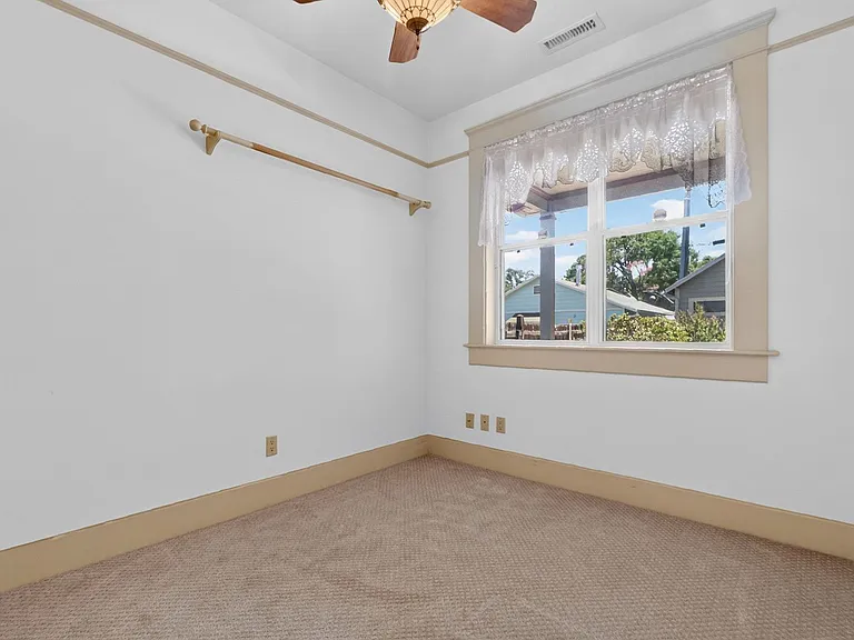 215 S Marina St — Photo 23