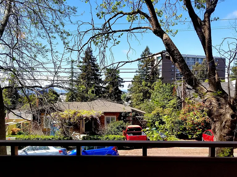 300 Monte Vista Ave — Photo 4