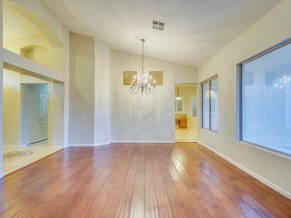 4th image of 7226 W El Cortez Pl