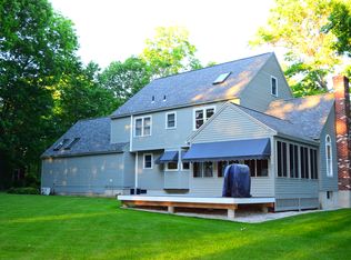 19 Buttonwood Dr, Derry, NH 03038