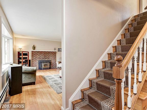 2nd image of 10514 Martellini Dr
