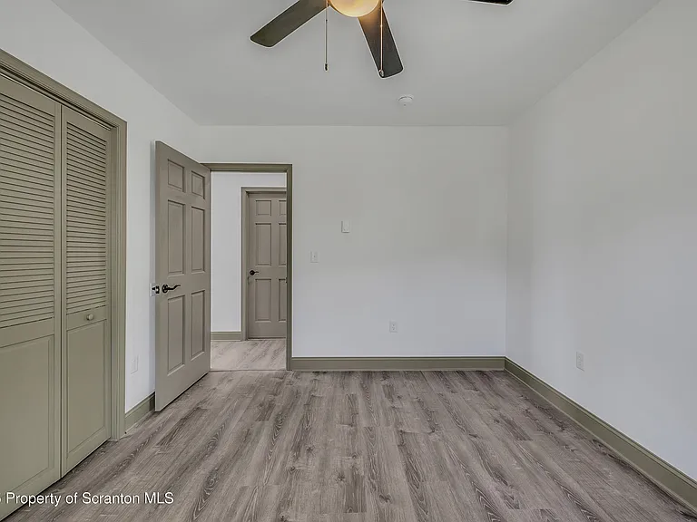 1262 Lake Rd — Photo 20