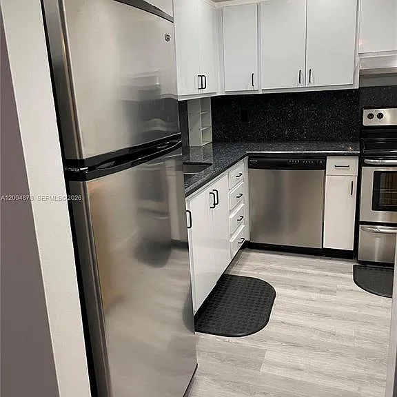 6207 Bay Club Dr #1 — Photo 11
