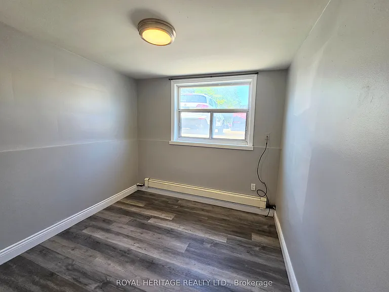 300 Montrave Ave #4 — Photo 11