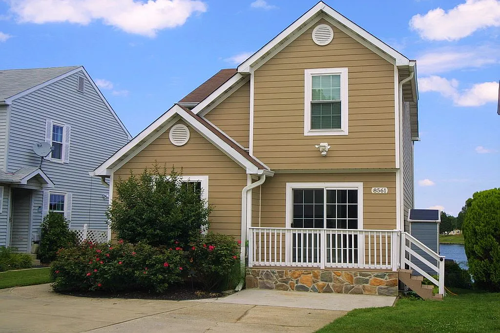 8561 Brad Ct photo 1