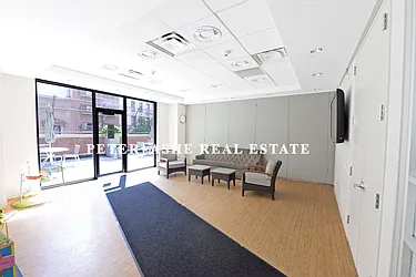 Rented by Peter Ashe