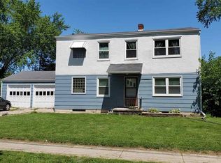 986 Holzer St, Green Bay, WI 54303