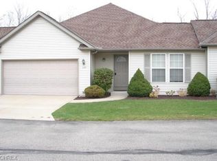 1129 Millstone Dr, Northfield, OH 44067