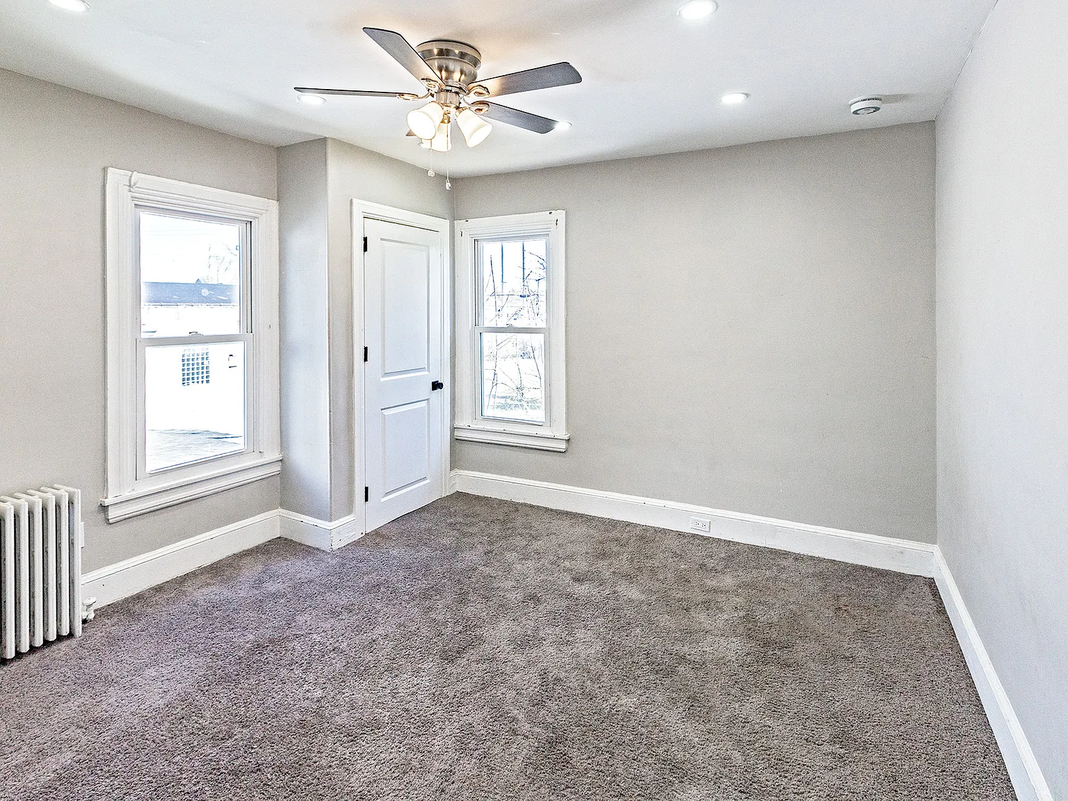 650 North Broad Street — Photo 2