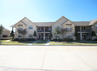 1437 Buena Vis, College Station, TX 77845