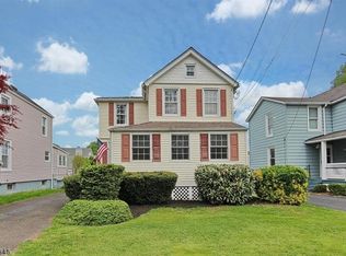 15 Stewart Pl, Fanwood, NJ 07023