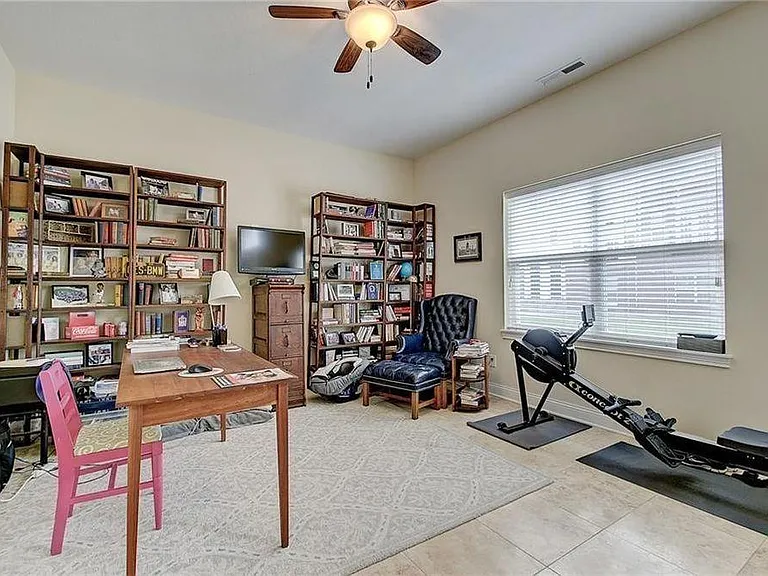 333 Alden Way — Photo 10