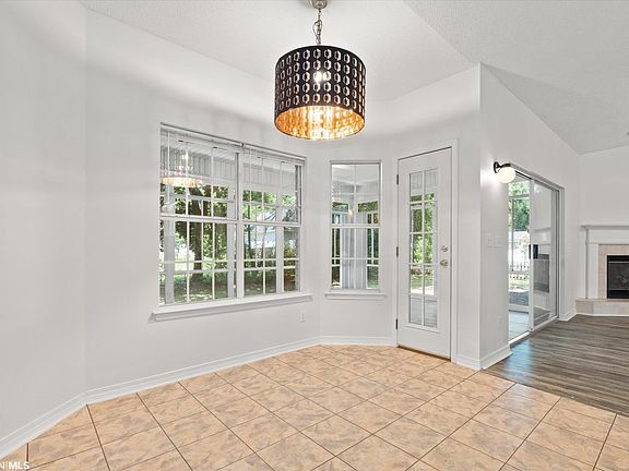 2nd image of 253 Westreetley St