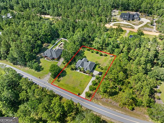 5th image of 13 N Eagle Dr