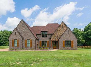 160 Lone Oak Dr, Eads, TN 38028