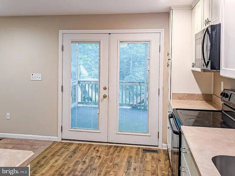 5115 Irving St #2 — Photo 12
