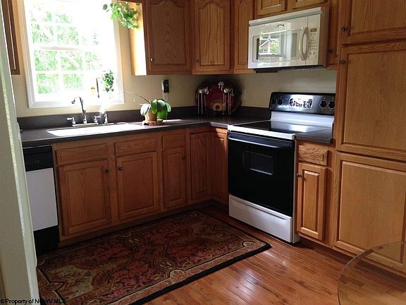 2nd image of 102 Rivercrest Dr
