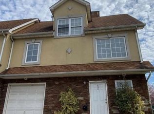 200 N Walnut St, East Orange, NJ 07017