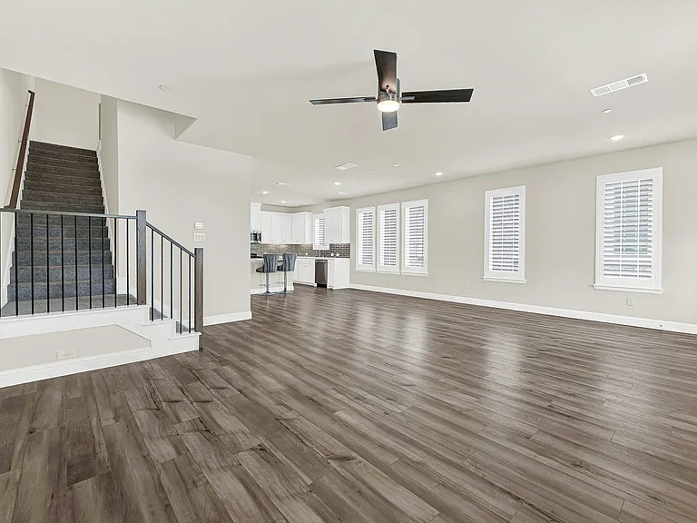 8993 Swallowtail St — Photo 5