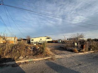 37 Dogwood St #15, Del Rio, TX 78840