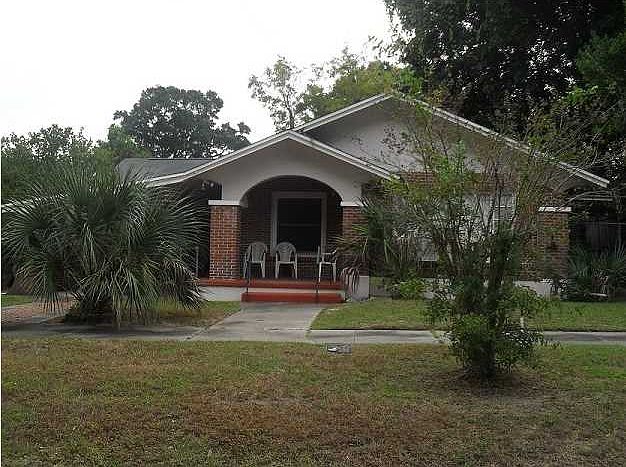 1st image of 1907 E Moreno St
