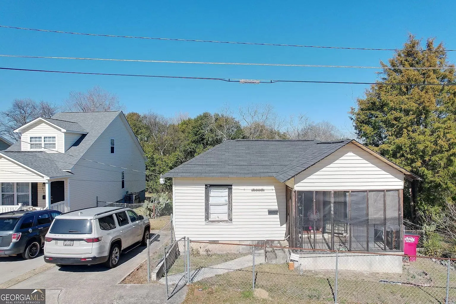 1 bed, 1.0 bath, 656 sqft, $495 — Photo 2
