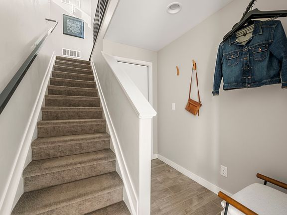 4th image of 1551 W 43rd Ave #1