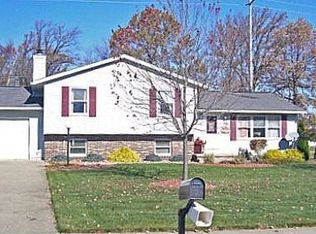 912 W Linden Cir, Mansfield, OH 44906