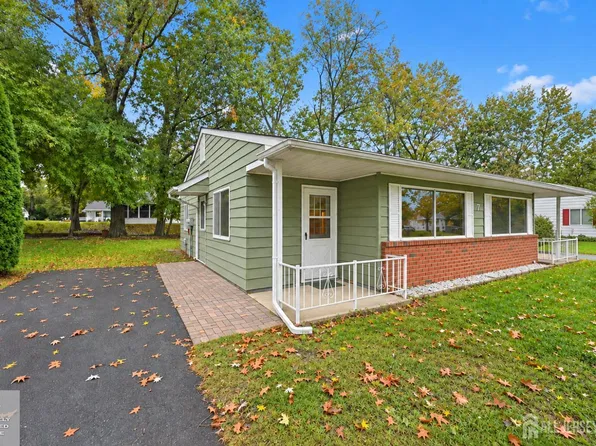 7 Texas Blvd #B, Manchester Township, NJ 08759