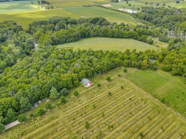 1100 County Road 2300 E, Sidney, IL 61877