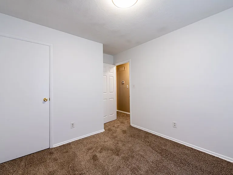 3503 Medford Ct — Photo 17