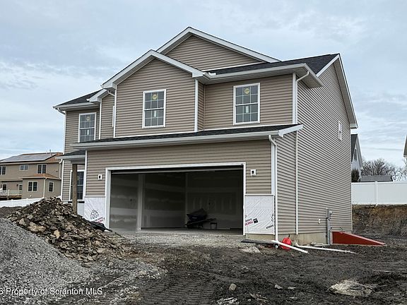3rd image of 517 Poppy Ln